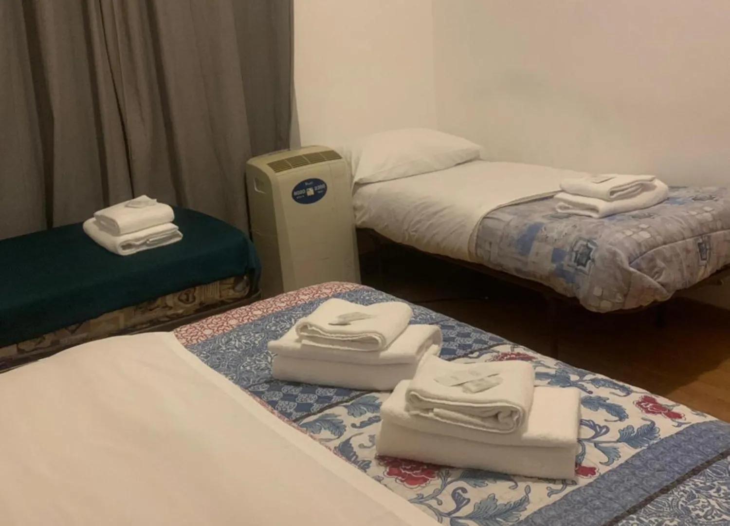 Roma Paradise Inn